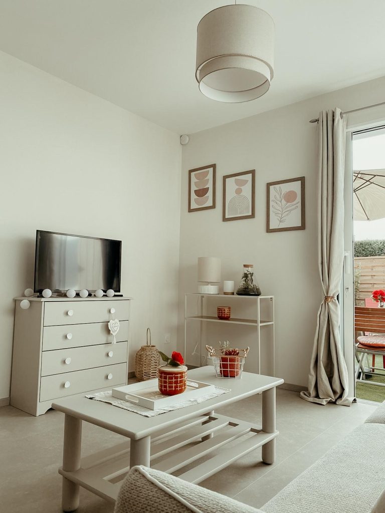 dd443893-01bf-4186-87b8-e438ede30797